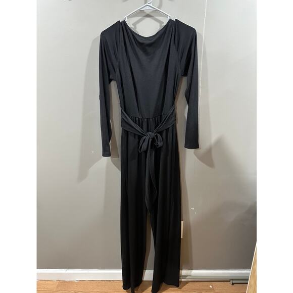 XL Cidar black long sleeve jumpsuit - Picture 2 of 5